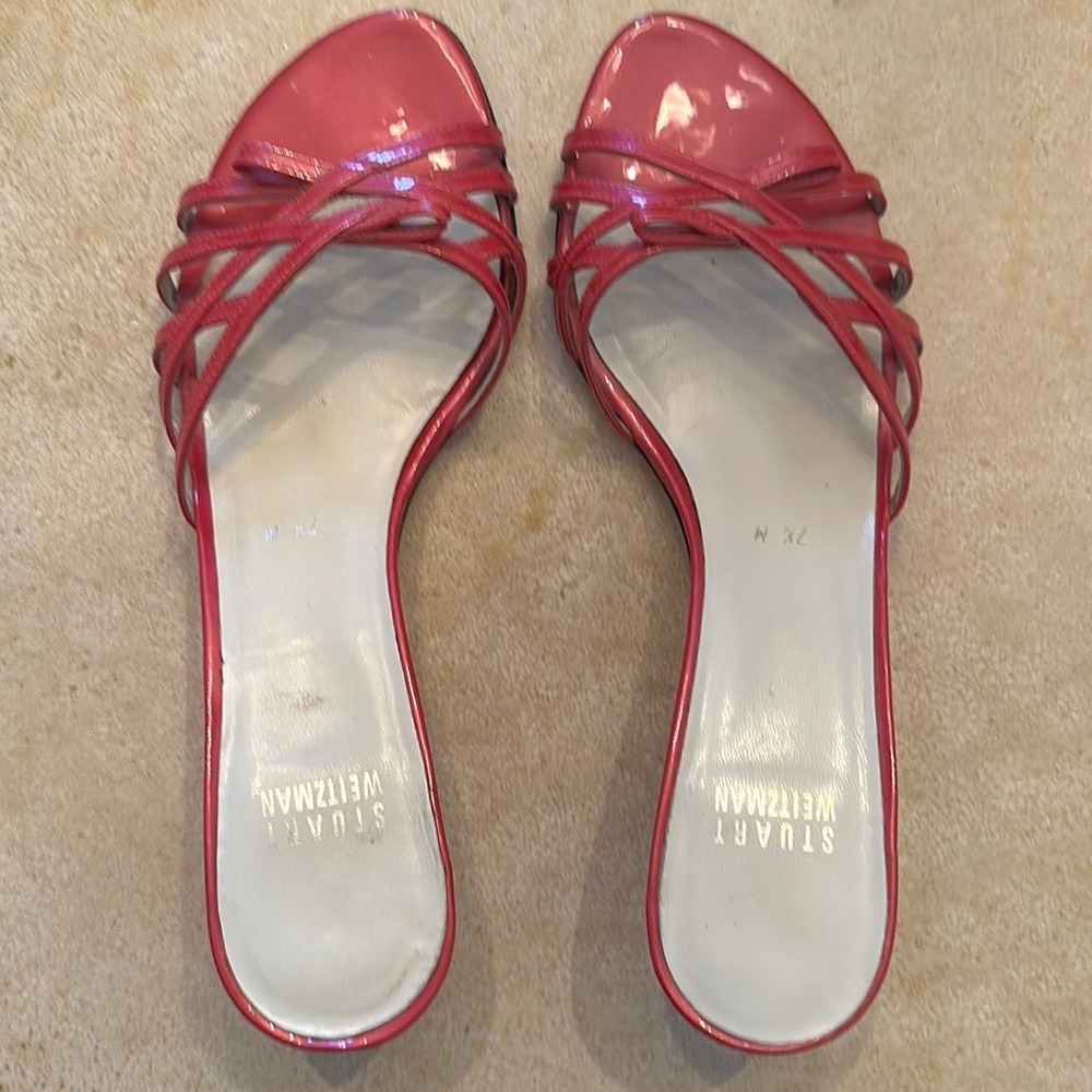 Stuart Weitzman sandals in Fuchsia Patent Leather. Size 7 1/2 M. Barbie ❤️ - Picture 4 of 9